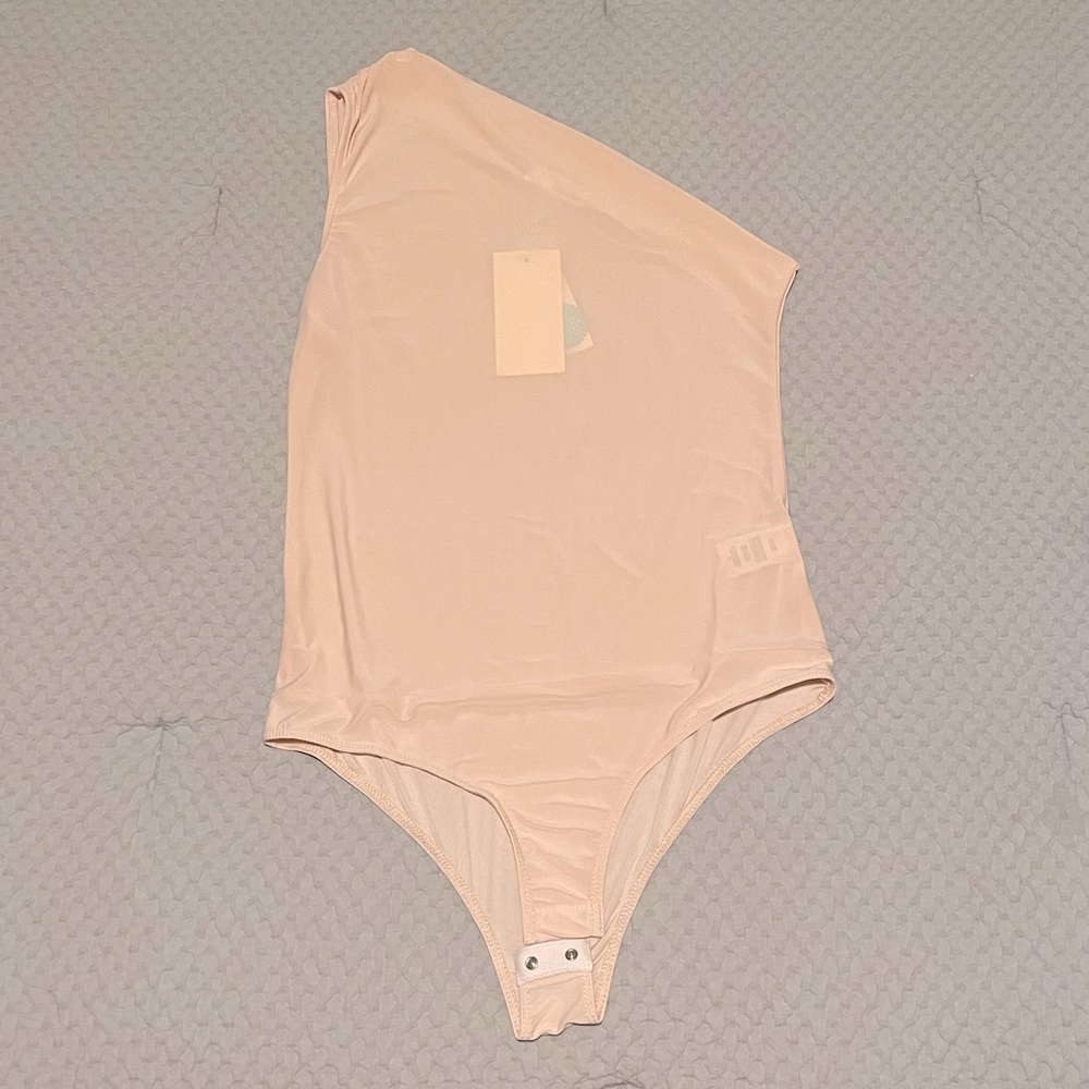 Heatherly Harlee Singie Shoulder Knit Bodysuit